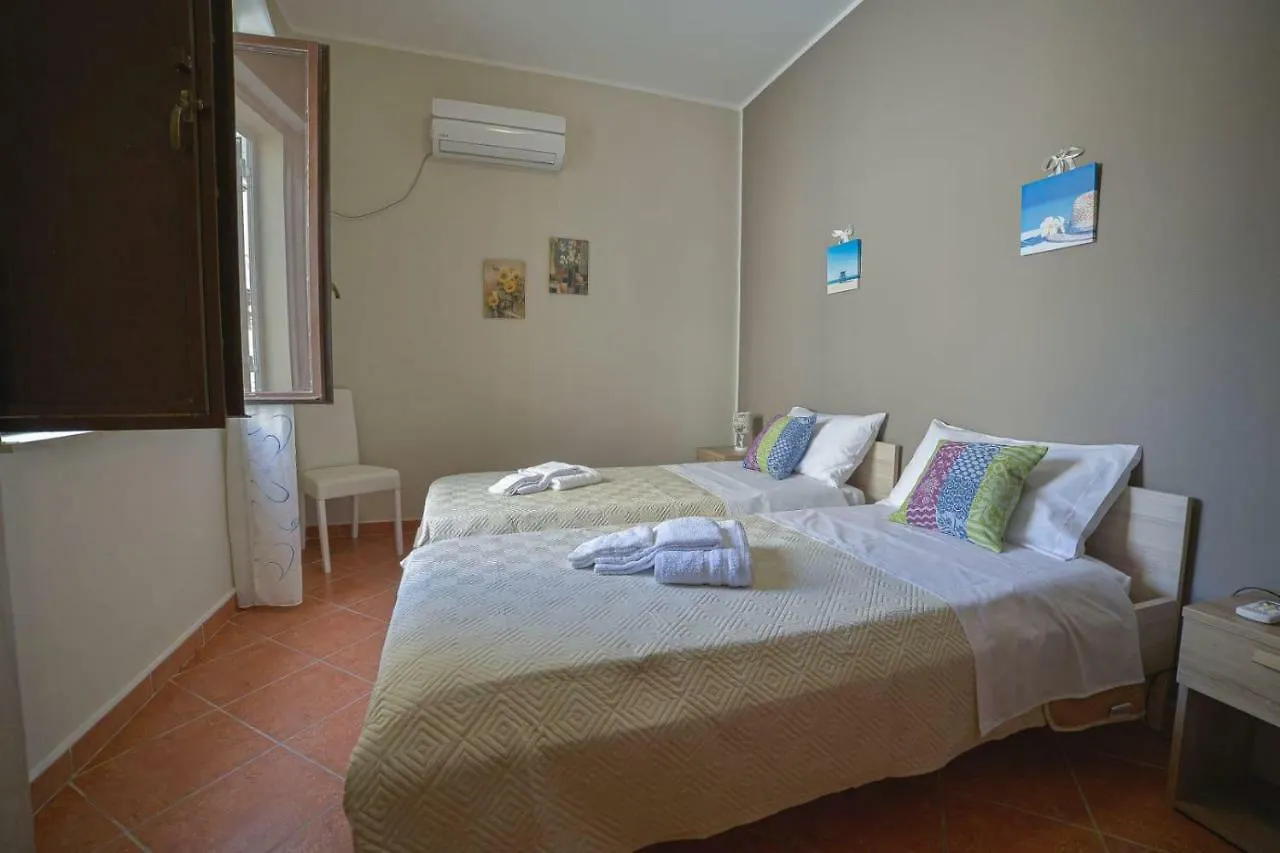 Casa vacanze nonna Nzina Villa Noto