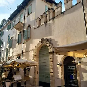 casaturandotverona.hotelinveneto.com/